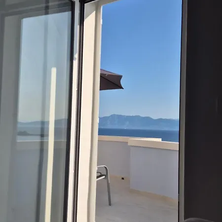 Blue Sky Apartament Trpanj